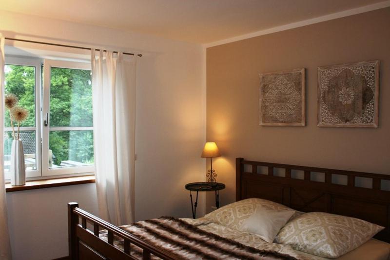 Ferienwohnung Am Herrnberg 基姆湖畔普林 外观 照片